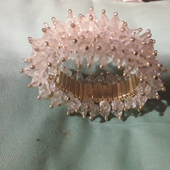 REDUCED Dazzleing Unique Bracelet On Link Band - Picture 1 of 1
